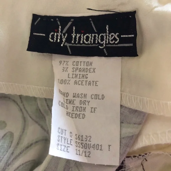 City Triangles Size 11/12 Floral Printed Halter Dress - Picture 7 of 7